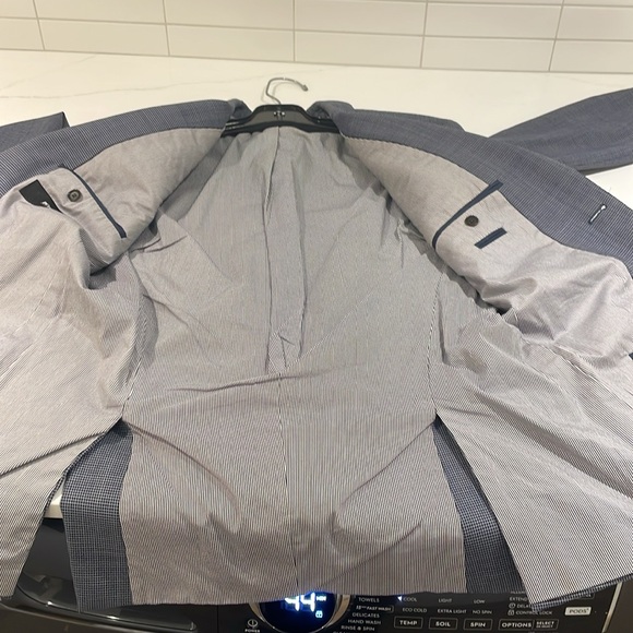 Hugo Boss Blazer - Picture 9 of 9